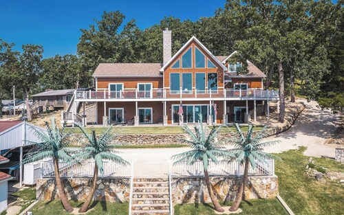 Honeysuckle House