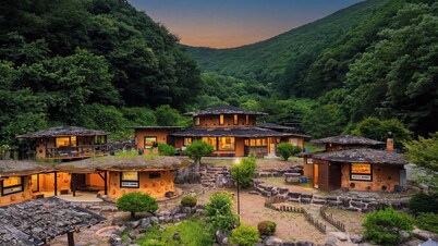 Mungyeong Between Mountains Pet Pension