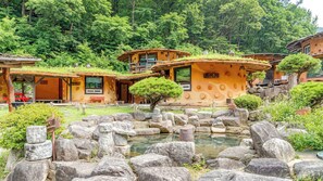 Basic Room, 1 Bedroom (Sky Duplex Pet Room(BBQ)) - Mungyeong Between Mountains Pet Pension (Mungyeong)