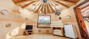 Mungyeong Between Mountains Pet Pension