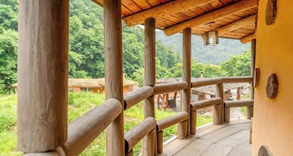 Mungyeong Between Mountains Pet Pension