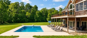 32 Arce Luxury Retreat near Ashland - Heated Pool, Hot tub, Pond - Sleeps 18