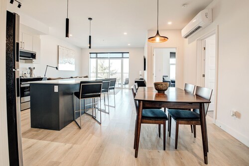 2-Bedroom Executive Suite in Old Aylmer | Quiet, Fully Furnished Near Ottawa