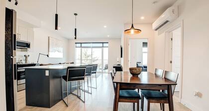 2-Bedroom Executive Suite in Old Aylmer | Quiet, Fully Furnished Near Ottawa