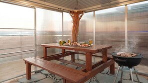 Basic Room, 2 Bedrooms (Mars House) - Gyeongju Holiday Space Pension (Gyeongju)