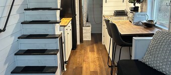 1-bedroom cabin located at The Market & Drinkery. 11 miles North from NRG bridge
