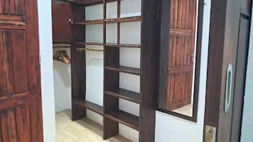 Family House, 1 Bedroom, Kitchen | Interior