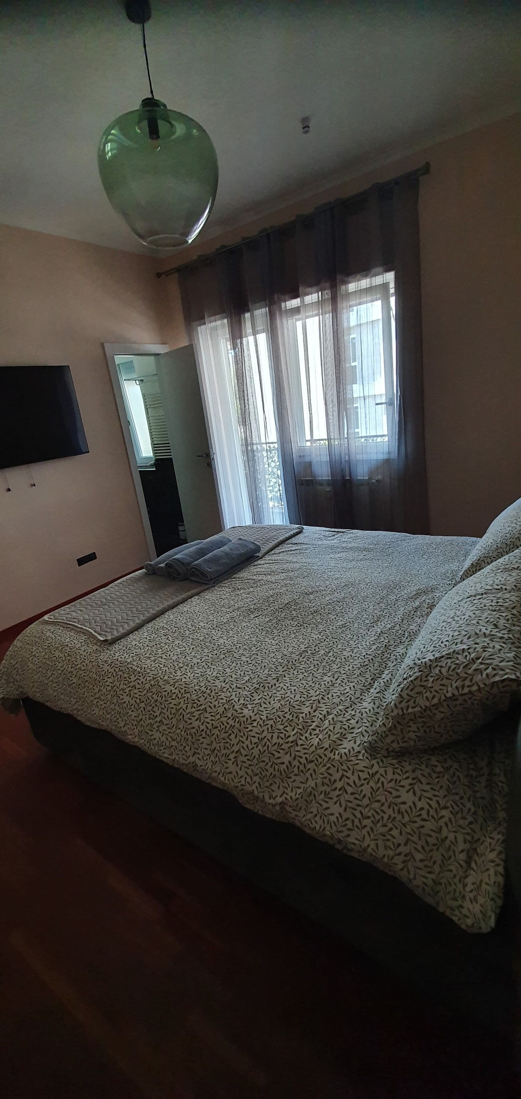 Căn hộ, 3 phòng ngủ, quang cảnh thành phố | Nệm Select Comfort, két bảo mật tại phòng, trang trí khác biệt 