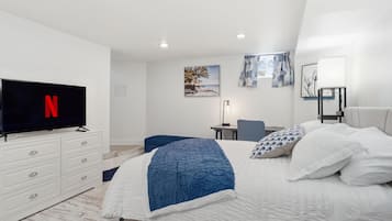 3 habitaciones, escritorio, tabla de planchar con plancha y wifi gratis