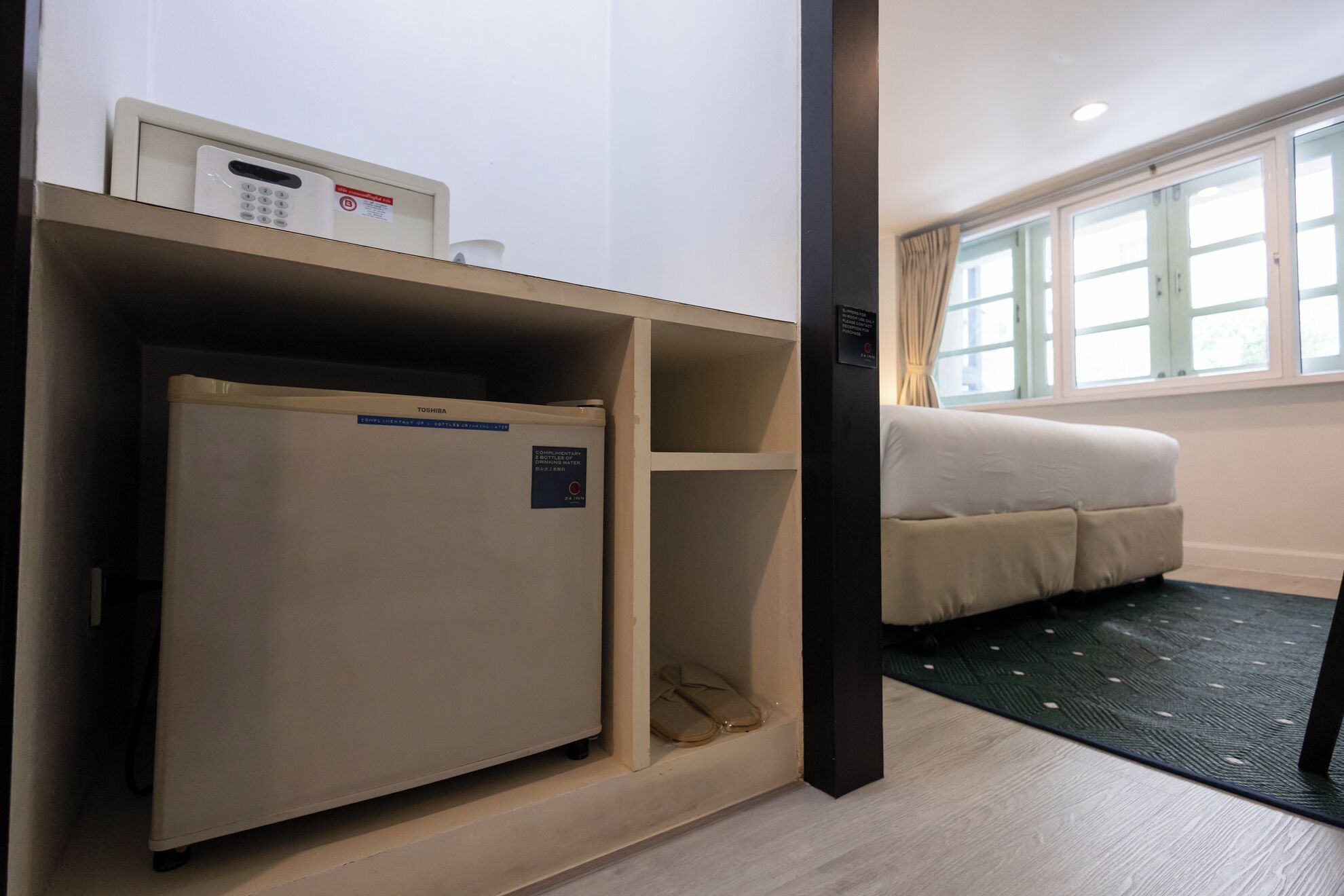 Estudio urbano | Minibar, caja de seguridad en la habitación y escritorio 