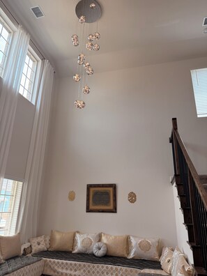 Interior - Spacious and Modern 5-bedroom in Legacy Hills, Celina (Celina)