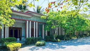 Standard Room, 1 King Bed - Klang Aow Resort (Khanom)