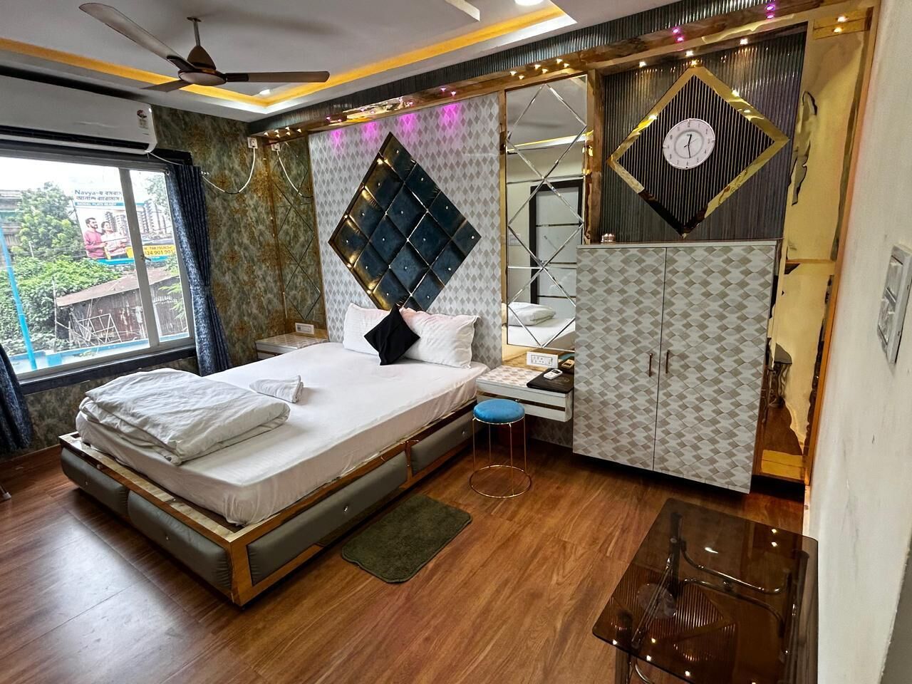 ห้องลักซ์ชัวรี่สวีท, วิวเมือง