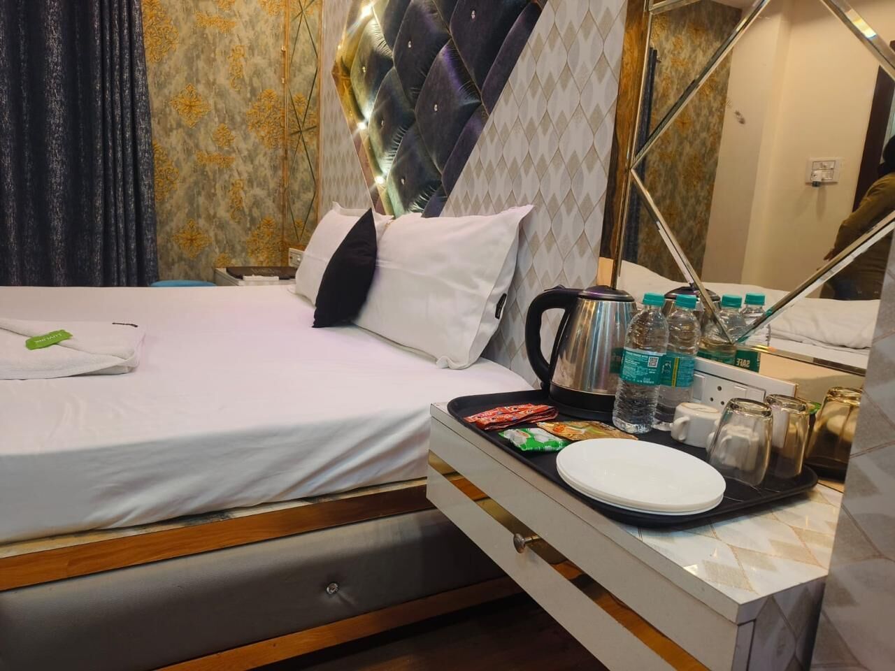 Luxury Suite, City View