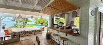 Fare Heremiti Little Corner of Paradise in Vairao🌴🌺