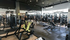 Fitness facility - Best one-bedroom apartment in Barra da Tijuca - Post 5 on the beach. (Rio de Janeiro)