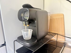 Kaffe og/eller kaffemaskin