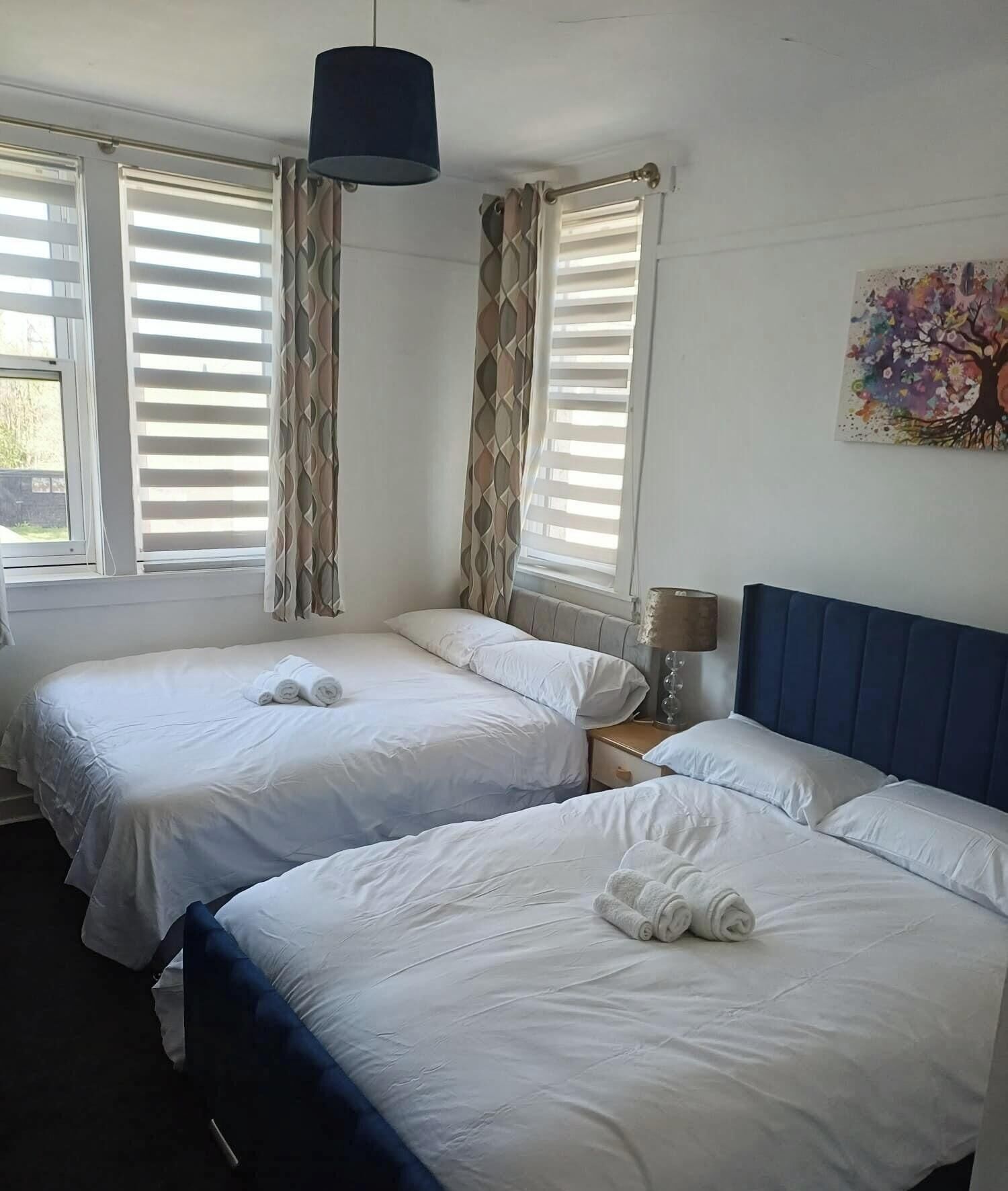 3 bedrooms, iron/ironing board, free WiFi, bed sheets