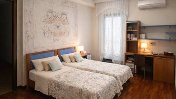 2 Schlafzimmer, Bügeleisen/Bügelbrett, WLAN