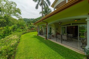 Terrace/patio - Colina 8E 2 der 2 bath Family (Playa Herradura)