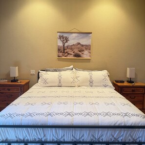 3 bedrooms, iron/ironing board, free WiFi, bed sheets