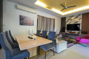 Villa, 5 Bedrooms, Private Pool | Living room - Kyshia Nai Harn Beach (Rawai)