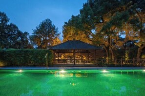 Outdoor pool - GINLAN JIA Resort Longjing Hangzhou (Hangzhou)