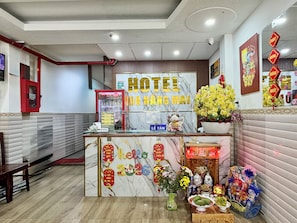 Lobby - Hoa Nang Mai Hotel (Ho Chi Minh)