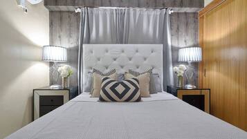 Condo, 3 Bedrooms, Accessible, Balcony