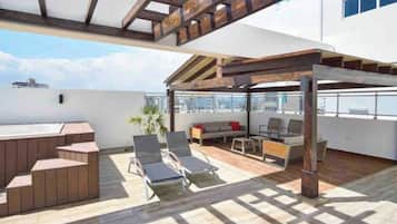 Condo, 3 Bedrooms, Accessible, Balcony | Terrace/patio