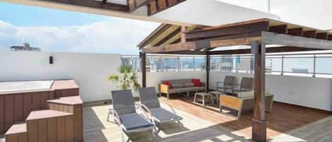 Condo, 3 Bedrooms, Accessible, Balcony | Terrace/patio