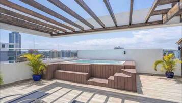 Condo, 3 Bedrooms, Accessible, Balcony | Terrace/patio