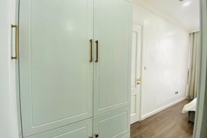 Room - VINHOME SKYLAKE - PHAM HUNG (Hanoi)