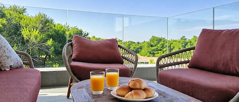 Terassi/patio