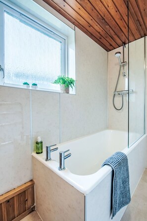 Towels - Bunloit Combi by Interhome (Drumnadrochit)