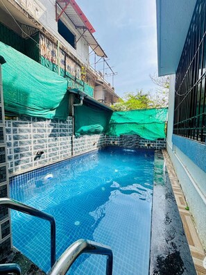 Piscine couverte