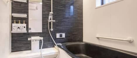 Superior Apartment | Bathroom