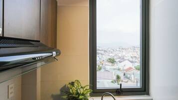 Suite, Stadtblick | Eigene Küche