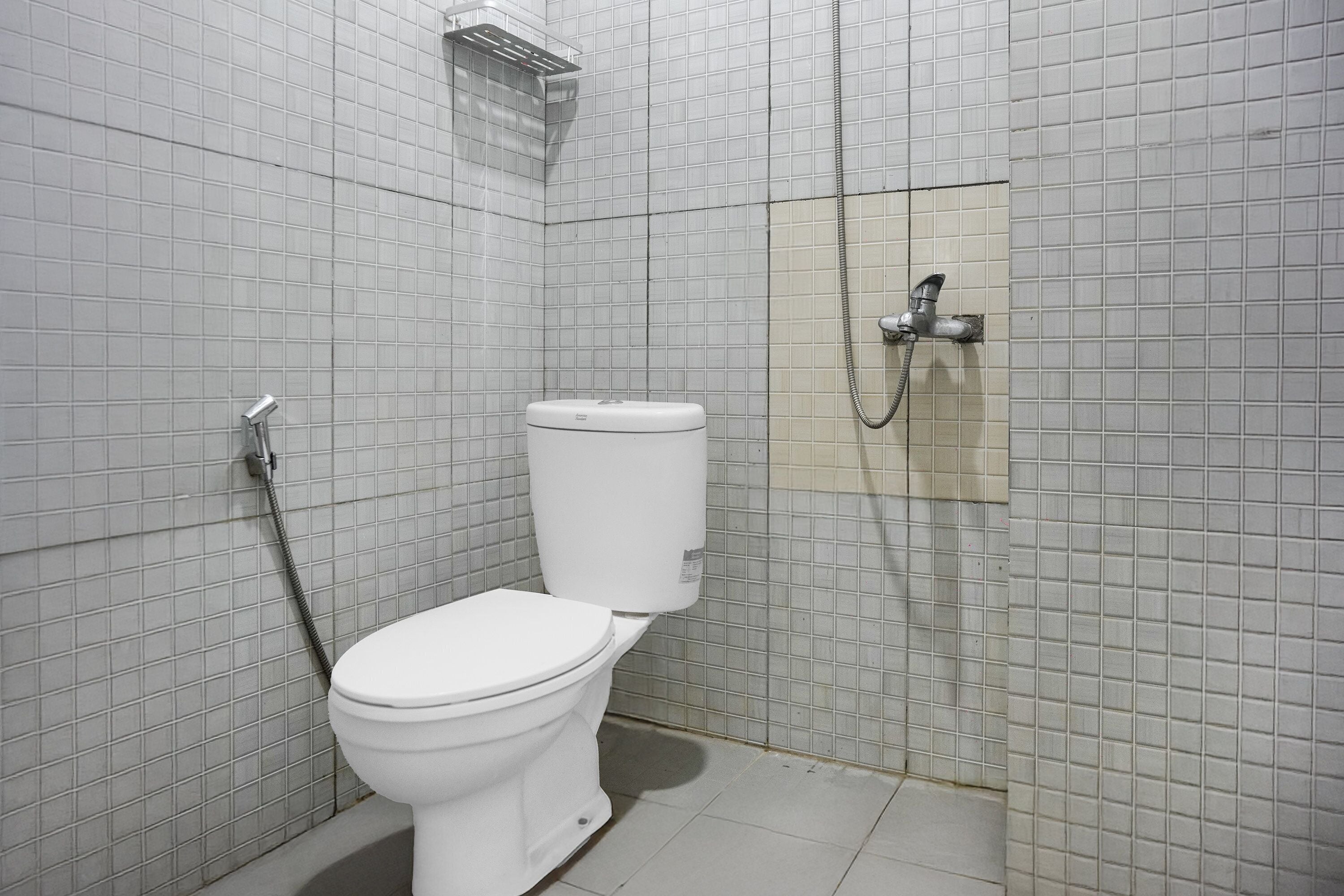 Familie suite | Badkamer | Een douche