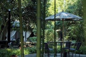 Garden - Yueshang Zen Space Homestay (Zhouzhuang Ancient Town Branch) (Kunshan)