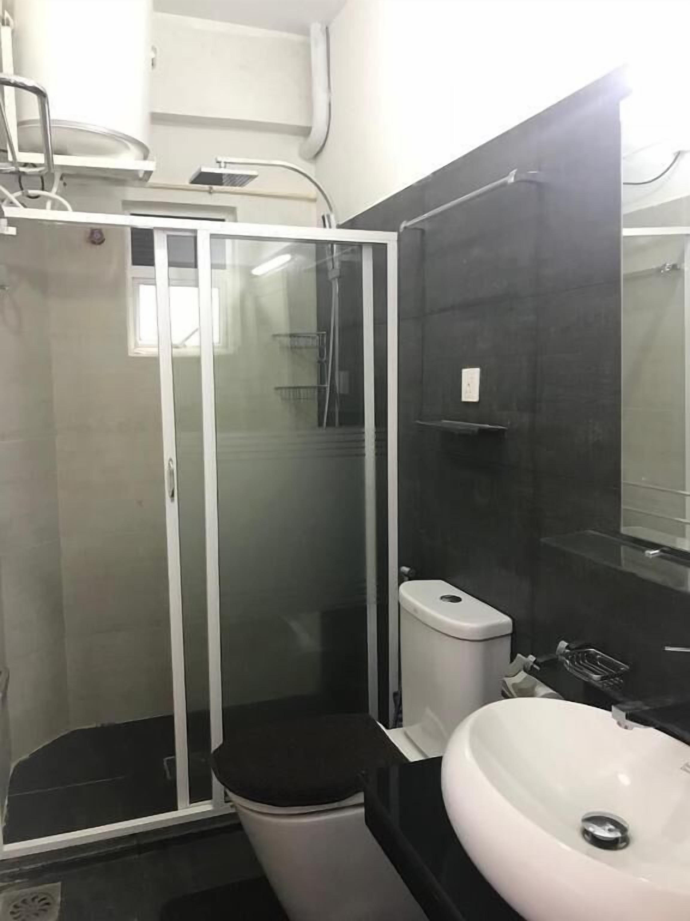 Standaard suite, uitzicht op meer | Badkamer