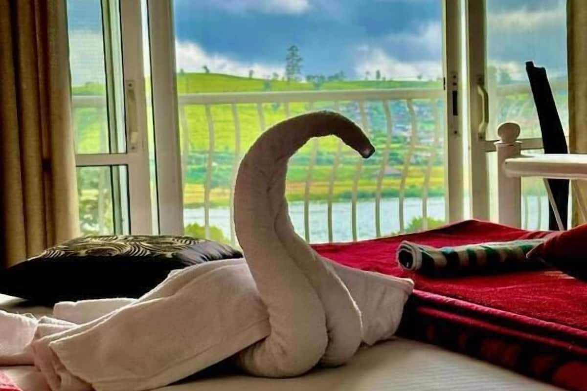 Superior driepersoonskamer, uitzicht op meer