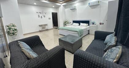 The Luxe Haven