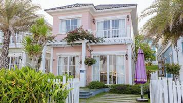 Villa Elite, vista giardino