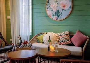 Elite Villa, Garden View | Living area