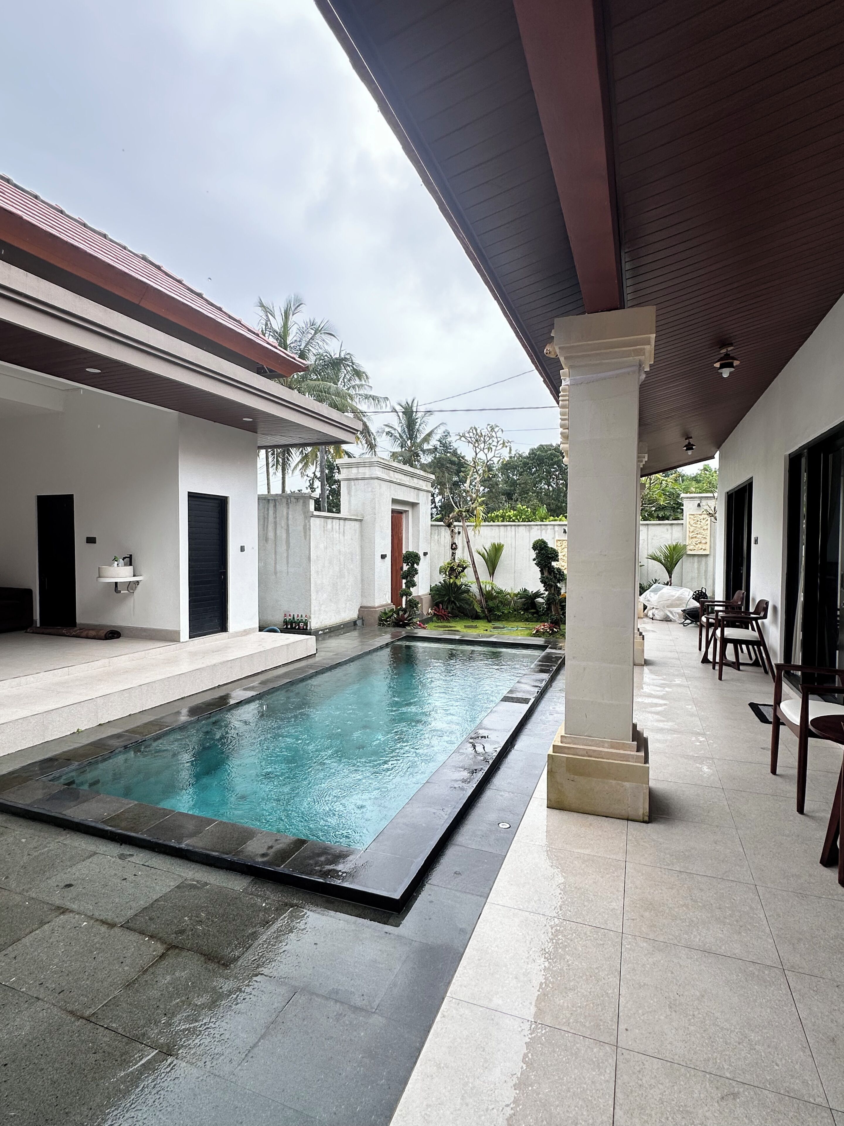 Kolam renang outdoor