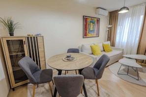 Dining - URBAN ZEN SKOPJE (Skopje)