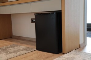 Deluxe driepersoonskamer, balkon, uitzicht op stad | Overig