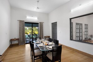 Dining - Raas Stays by ELIVAAS 4BHK Villa (Māvli)