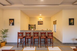 Lobby - Raas Stays by ELIVAAS 4BHK Villa (Māvli)